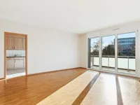 Недвижимость Apartment 5 rooms: 3