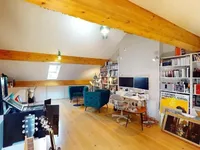 Недвижимость Row house 7 rooms: 6