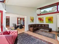 Недвижимость Single house 17 rooms: 10