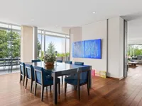 Недвижимость Single house 10 rooms: 3