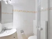 Недвижимость Apartment 4 rooms: 7