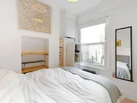 Недвижимость Hazlebury Road: 1