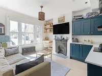 Недвижимость Hazlebury Road: 5