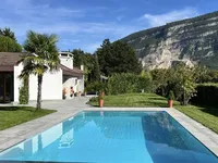 Недвижимость Single house 9 rooms: 1