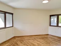 Недвижимость Single house 9 rooms: 8