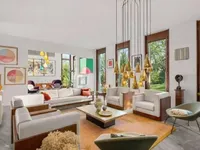 Недвижимость Single house 12 rooms: 2