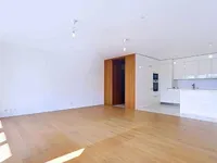 Недвижимость Apartment 4 rooms: 3