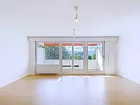 Недвижимость Apartment 4 rooms: 4