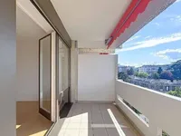 Недвижимость Apartment 4 rooms: 6