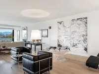 Недвижимость Apartment 7 rooms: 4