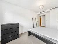 Недвижимость Warwick Building, 366 Queenstown Road: 1