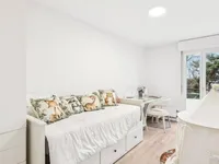 Недвижимость Bifamiliar house 6 rooms: 9