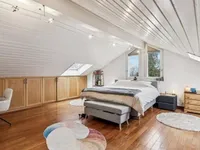 Недвижимость Bifamiliar house 6 rooms: 10