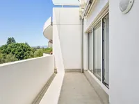 Недвижимость Apartment 5 rooms: 5