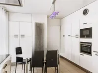 Недвижимость Single house 10 rooms: 7