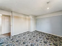 Недвижимость St. Albans Avenue: 4