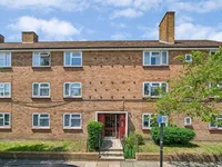 Недвижимость St. Albans Avenue: 6
