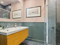 Недвижимость Redcliffe Place: 4