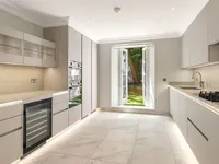Недвижимость Oakley Gardens: 9