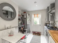 Недвижимость Fernshaw Road: 2