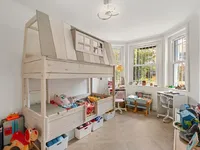 Недвижимость Redcliffe Gardens, Chelsea: 1