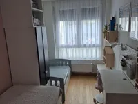 Недвижимость Квартира с тремя комнатами на Зеленой Яме.: 10