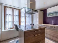 Недвижимость Single house 5 rooms: 2