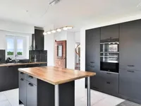 Недвижимость Apartment 5 rooms: 1