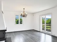 Недвижимость Apartment 5 rooms: 4