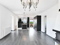 Недвижимость Apartment 5 rooms: 5