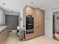 Недвижимость Single house 9 rooms: 10