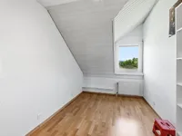 Недвижимость Apartment 6 rooms: 11