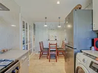 Недвижимость Pitfield Way: 8