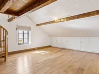 Недвижимость Apartment 5 rooms: 7