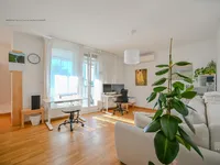 Недвижимость 1.5-room apartment in Bežigrad Court: 2