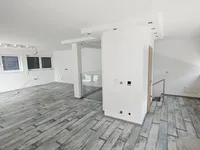 Недвижимость Three-room apartment on Broad: 3