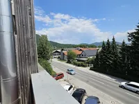 Недвижимость Three-room apartment on Broad: 12