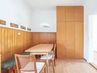 Недвижимость Apartment, 3 rooms, Broad: 9