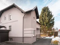 Недвижимость Apartment, 3 rooms, Broad: 18