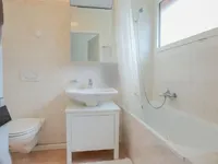 Недвижимость Apartment 5 rooms: 6