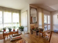 Недвижимость Apartment 4 rooms: 4