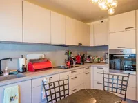 Недвижимость Apartment 4 rooms: 8