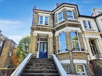 Недвижимость Fordwych Road: 6