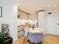 Недвижимость King Street, Acton: 7