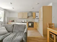 Недвижимость Wilkinson Way, Chiswick: 8
