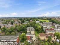 Недвижимость Comber Close, London, Greater: 5