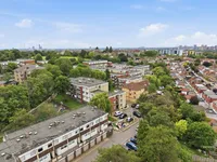 Недвижимость Comber Close, London, Greater: 9