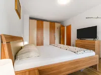 Недвижимость Four-room apartment: 13