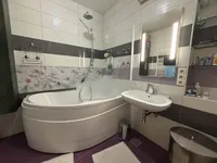 Недвижимость Apartment, 5+ rooms, Bezigrad: 13