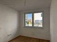 Недвижимость 3-room apartment, Zhidanov Quarter: 4